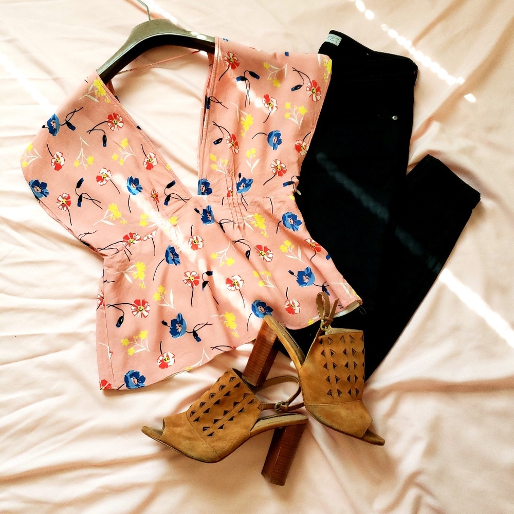 Zara Trafaluc floral top